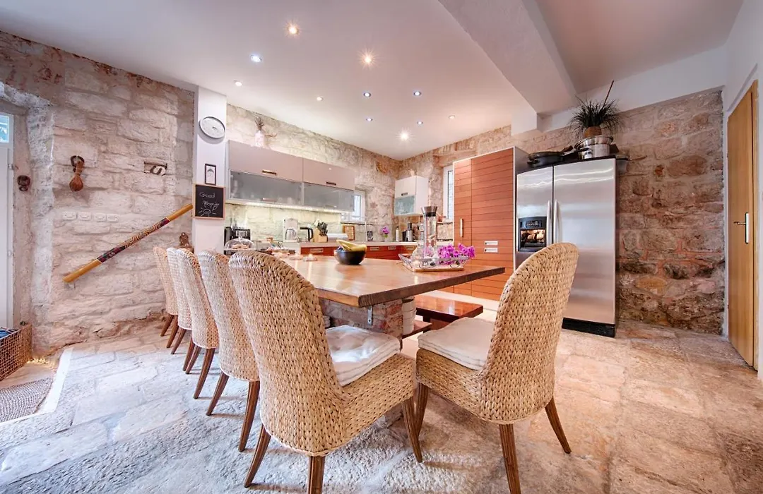 B&B Villa Vis-1